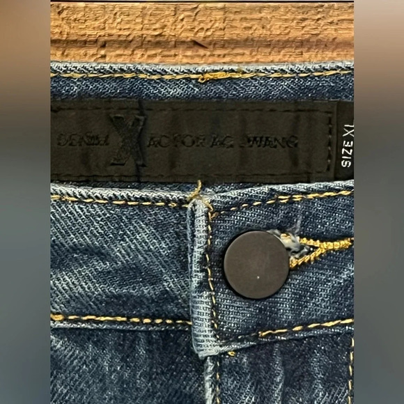 🌻 DenimX CutOff Distressed size XL Women’s Shorts - Picture 8 of 14